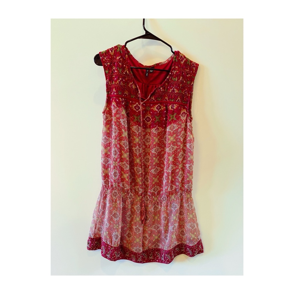 MNG SUIT. women’s red patterned top.